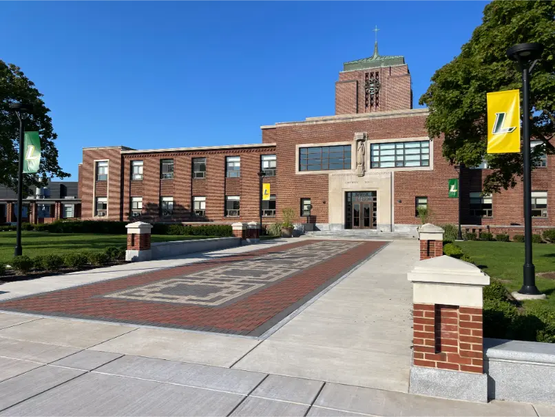 Le Moyne College Main Quad